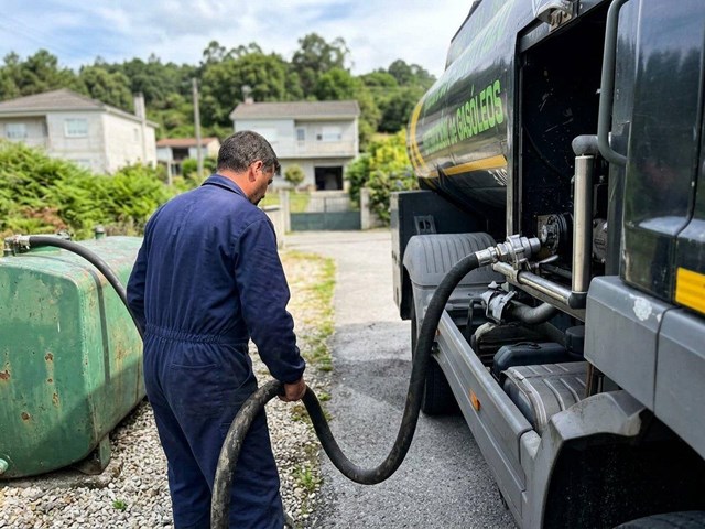 Pide ya tu distribución de gasóleos a domicilio en Poio
